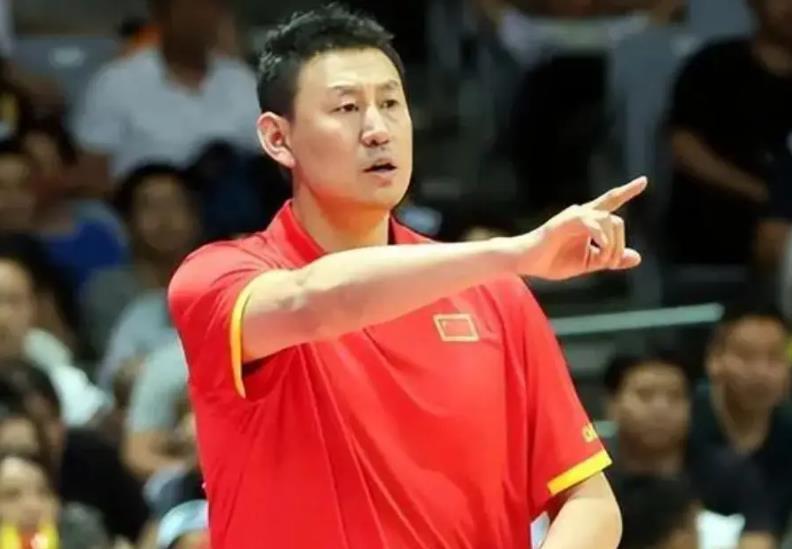 爱游戏官网-三年禁赛期满,李楠即将复出,可能取代许利民成为首钢新主帅